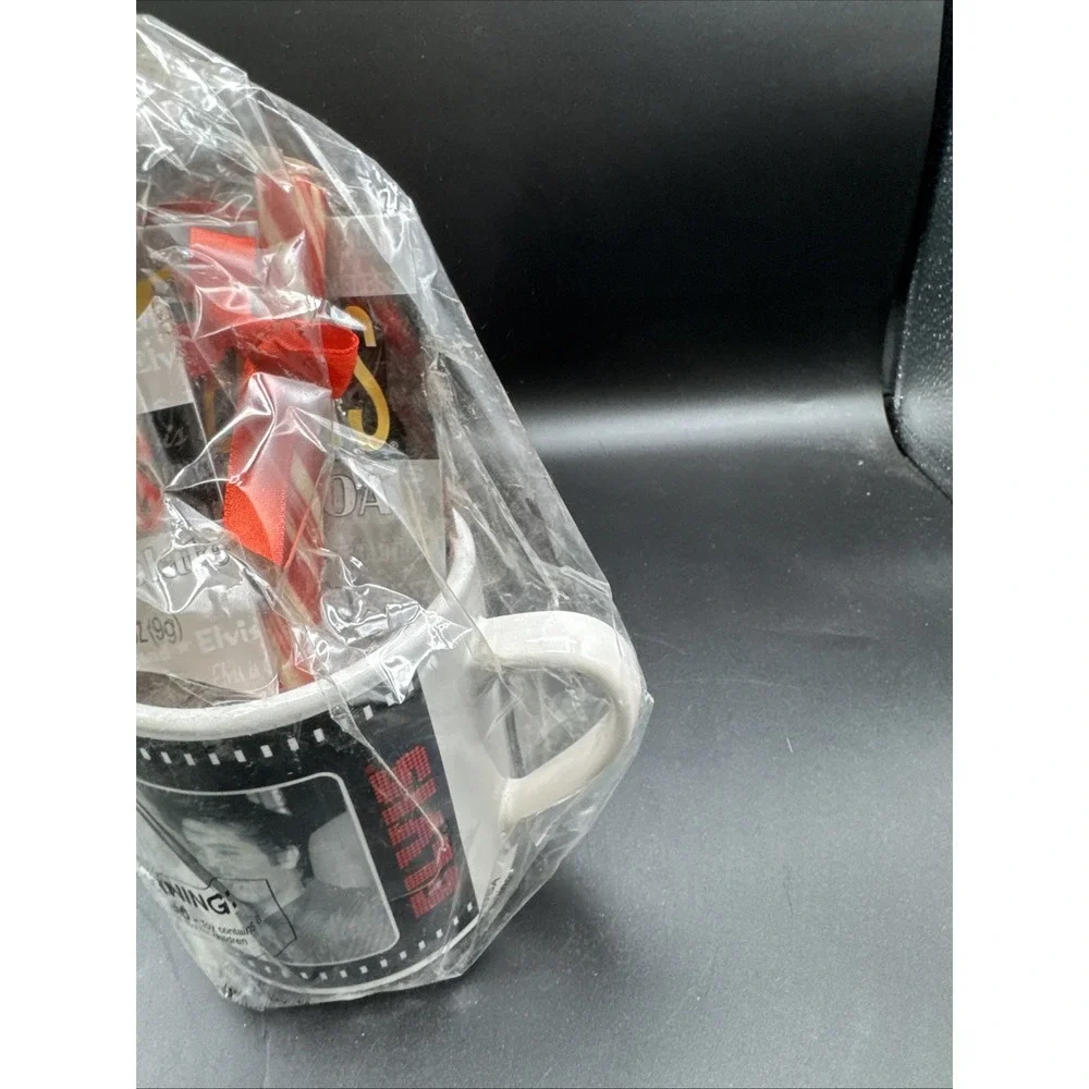 Elvis Presley Hot Cocoa Mug Gift Set Elvis Presley 2012 Hound Dog NIP HTF